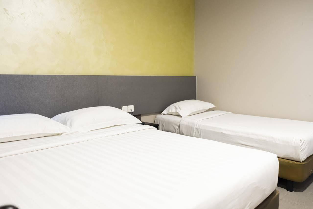Ibis Budget Singapore Sapphire Dış mekan fotoğraf